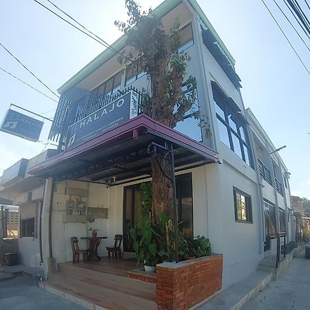 Halajo Bnb Transient Laoag Esterno foto