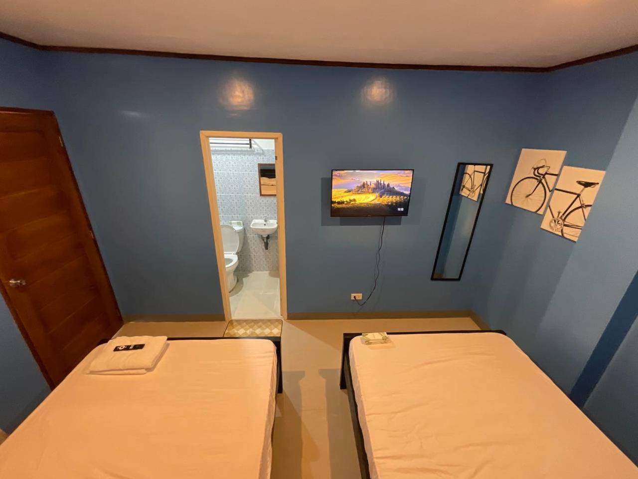 Halajo Bnb Transient Laoag Camera foto