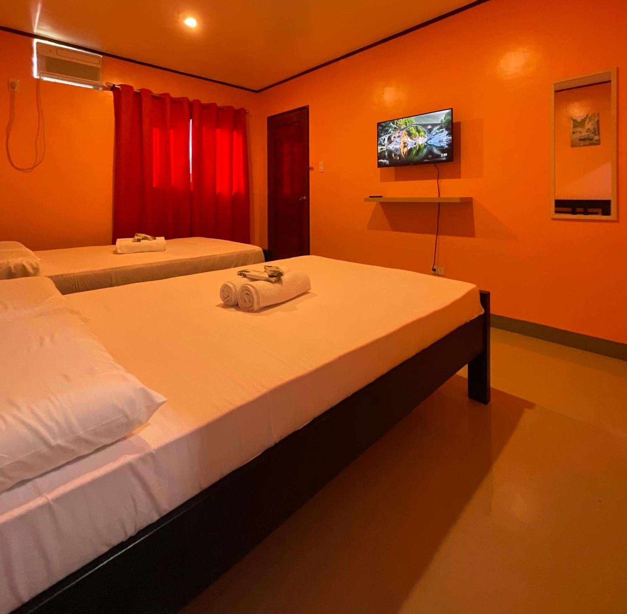 Halajo Bnb Transient Laoag Camera foto